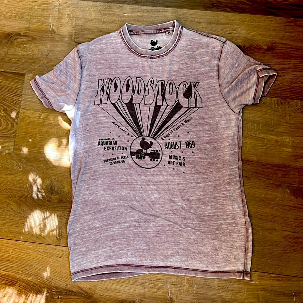 Lucky Brand Woodstock T-Shirt Peace Love Music 1969 Festival Short Sleeve Tee
